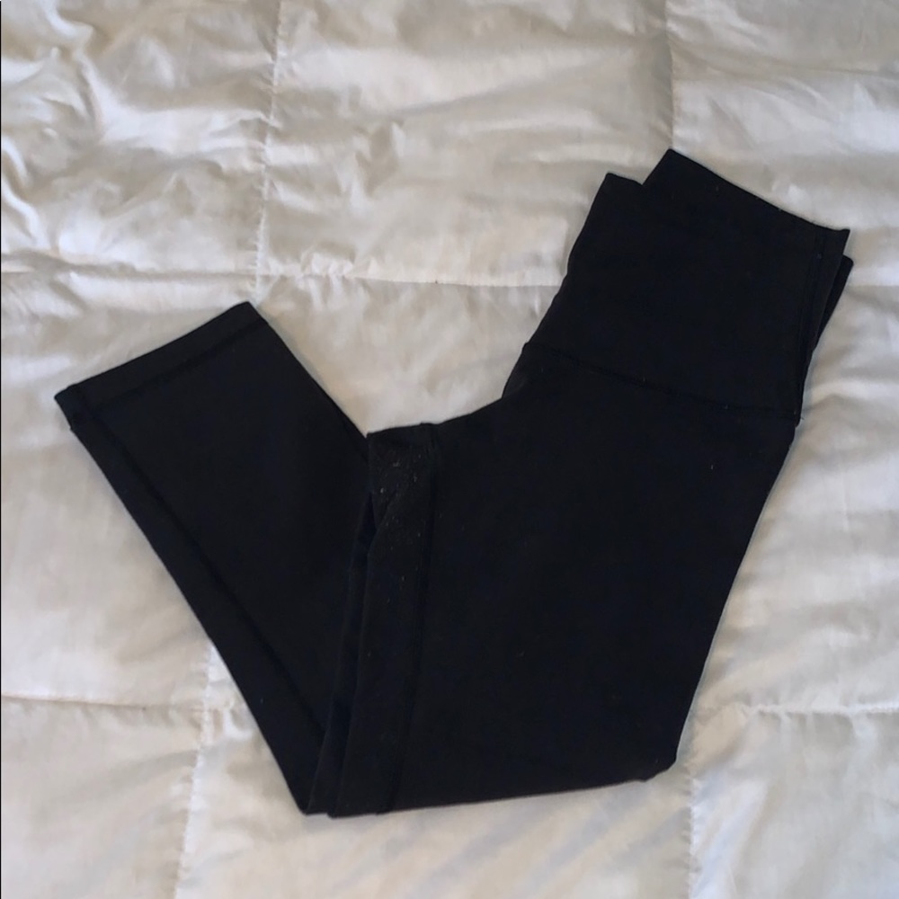 Lululemon HR Wunder Under 21” Crop